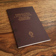 Load image into Gallery viewer, Sunday Missal Booklet Latin-Spanish
